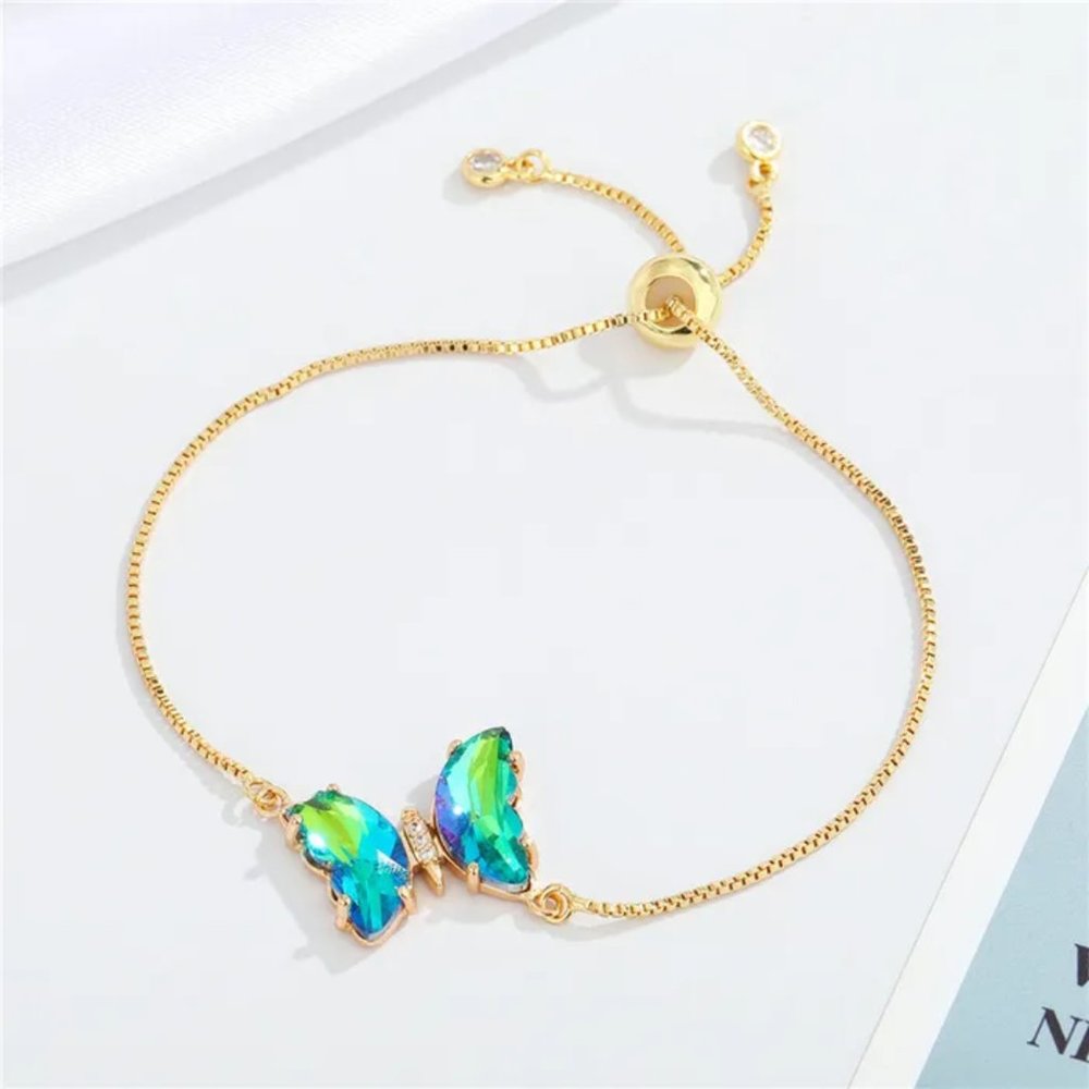 Sparkling Gradient Crystal Butterfly Pendant Adjustable Bracelet NEW